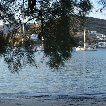 White Lotus Seaside *