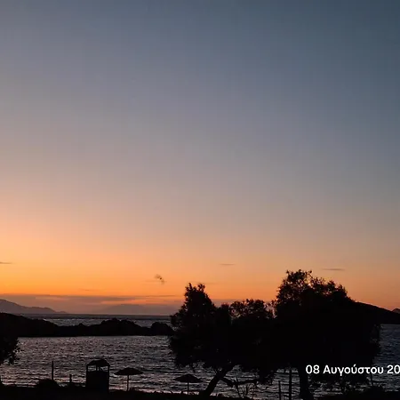 Dom wakacyjny White Lotus Seaside *