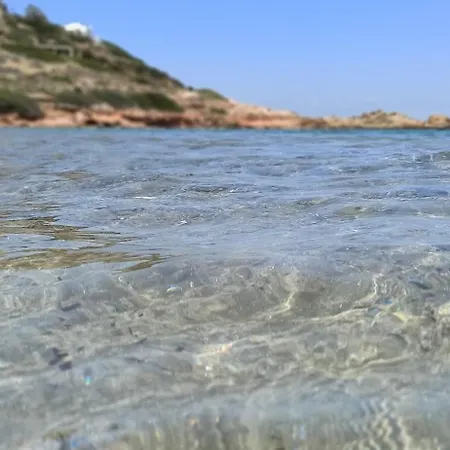 別荘 White Lotus Seaside Kini