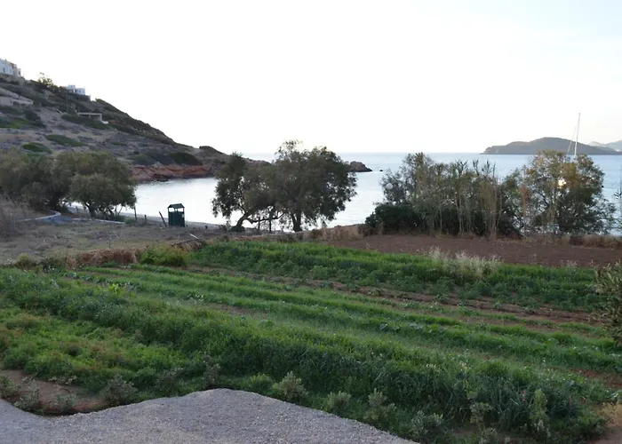 White Lotus Seaside Дом отдыха *