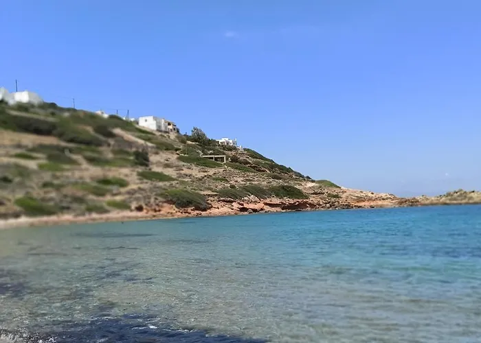 White Lotus Seaside Дом отдыха Кинион