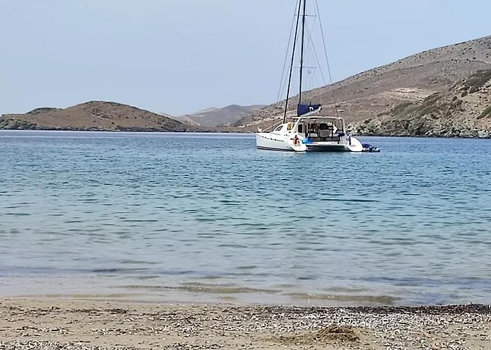 Дом отдыха White Lotus Seaside