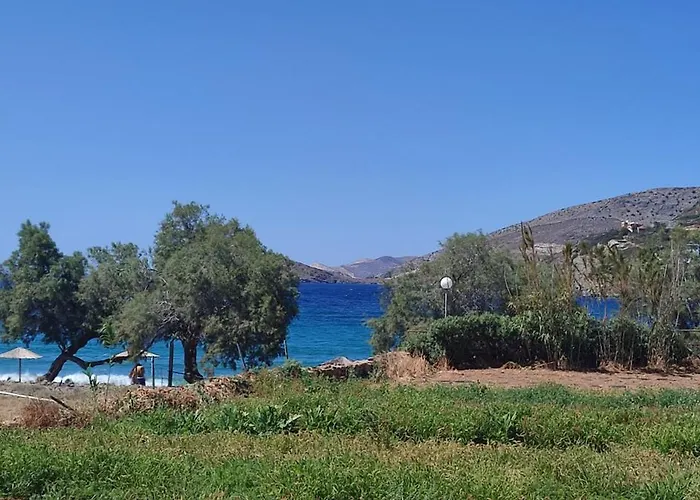 Дом отдыха White Lotus Seaside Кинион