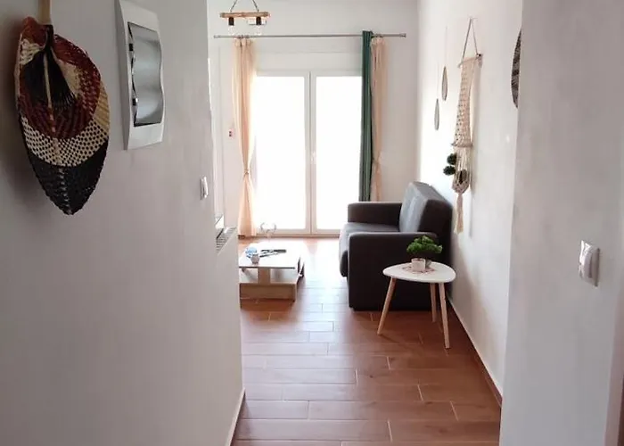 White Lotus Seaside *